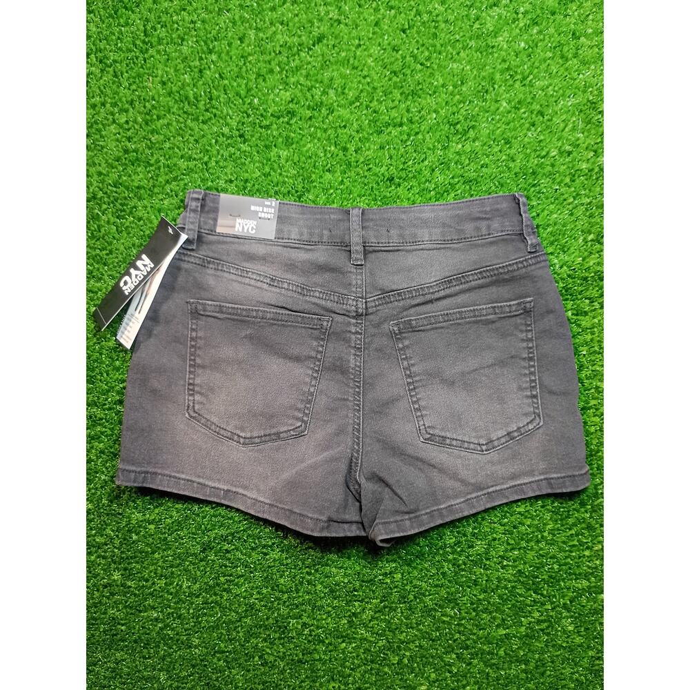 Madden NYC Women's Studded Denim Shorts - Washed Black Size 2 NWT - Picture 6 of 7